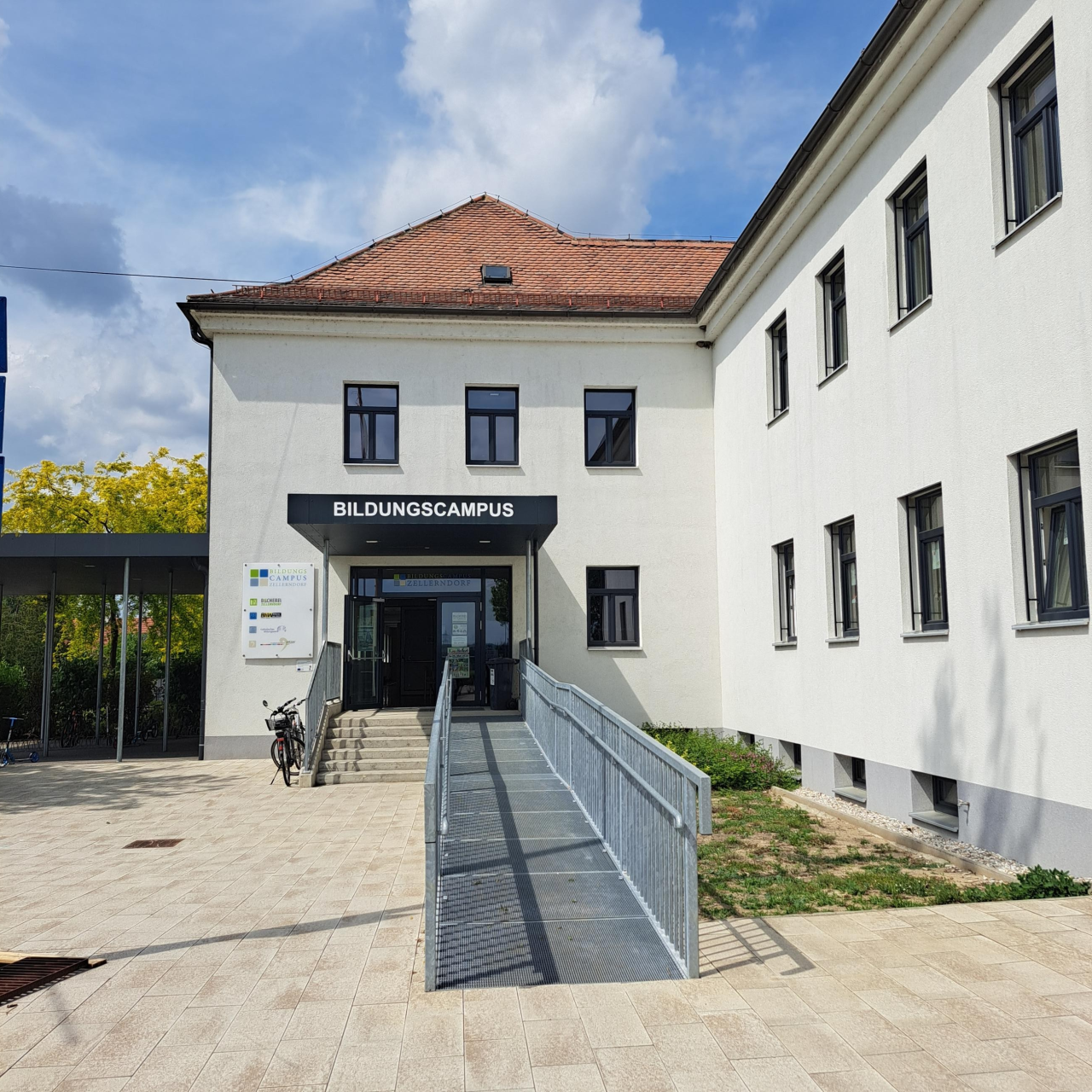 Bildungscampus und Bücherei
